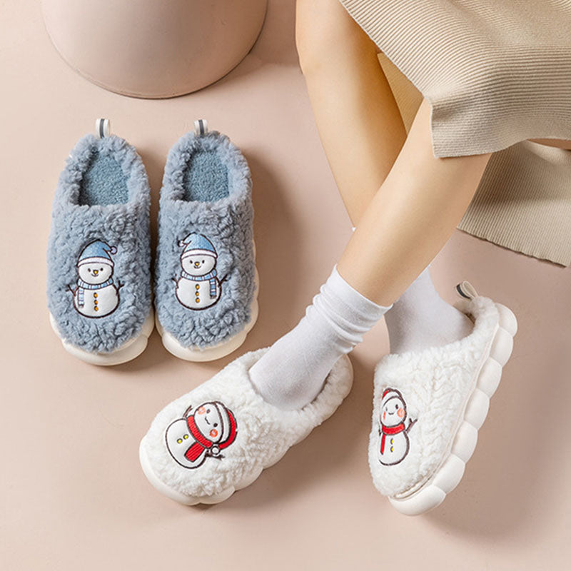 Cute snowman slippers: cozy comfort meets whimsical style