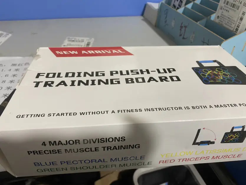 Push up support training board with magnetic locking